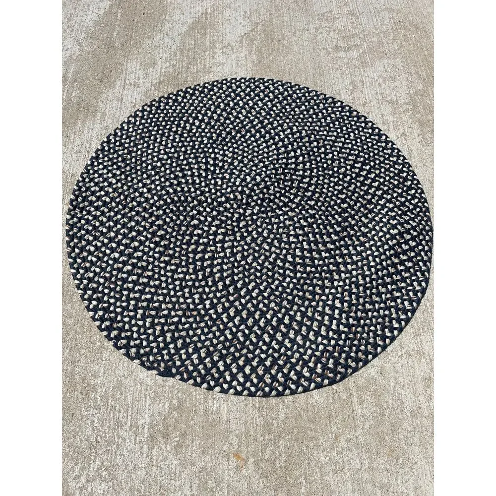 Round 3 ft Braided Area navy and white wool rug